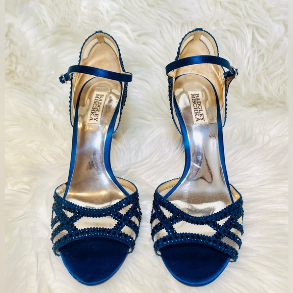 Badgley Mischka Navy Mesh Heels - Picture 2 of 3